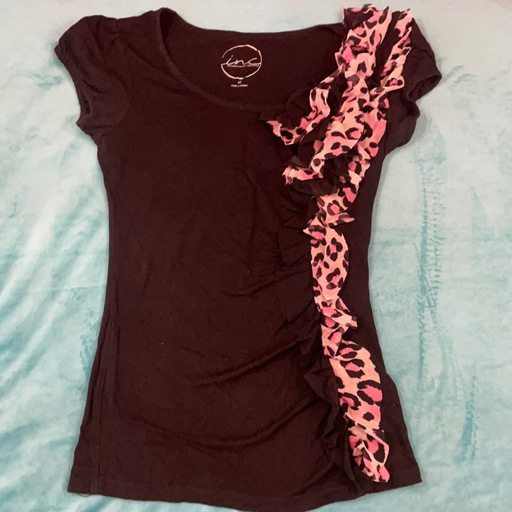International Concepts Black T-Shirt with pink ruffle detail, Size XS